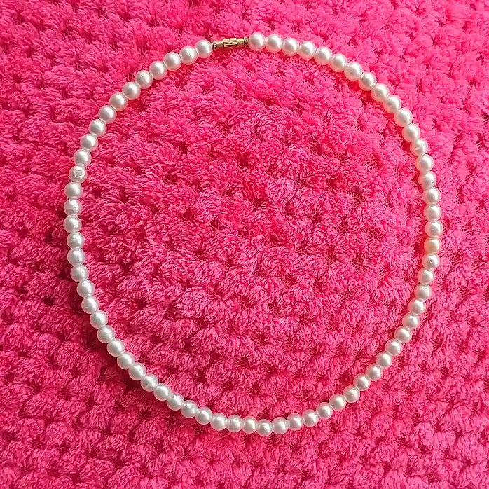 Handmade Pearl Bead Necklace