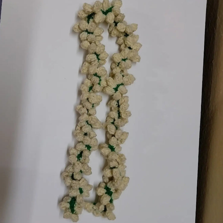 Handmade Wool Gajra